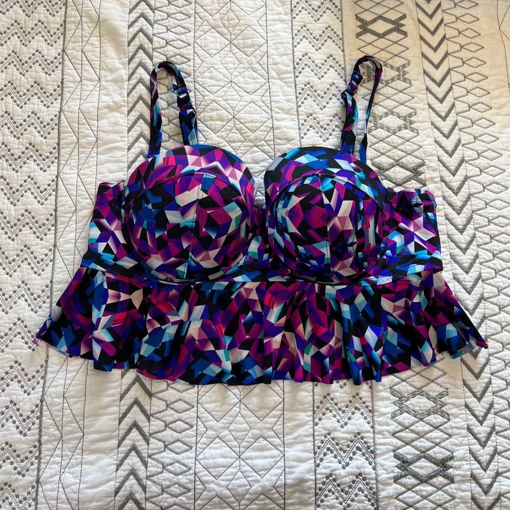 Torrid Underwire Plunge Bikini Top!